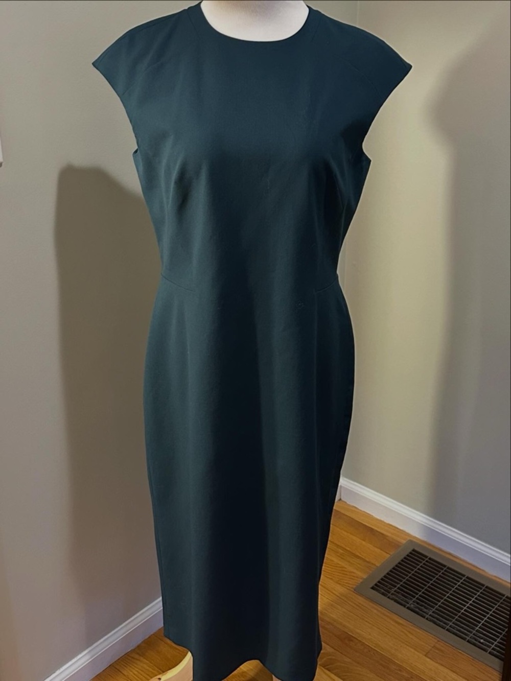 Lafayette 148 Forest Green Wool Sheath Dress Classic Silhouette Workwear